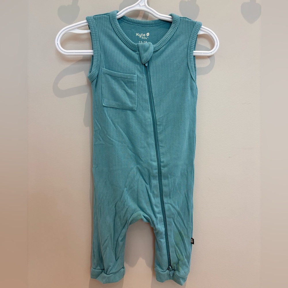 Kyte BABY Teal Ribbed Sleeveless Romper